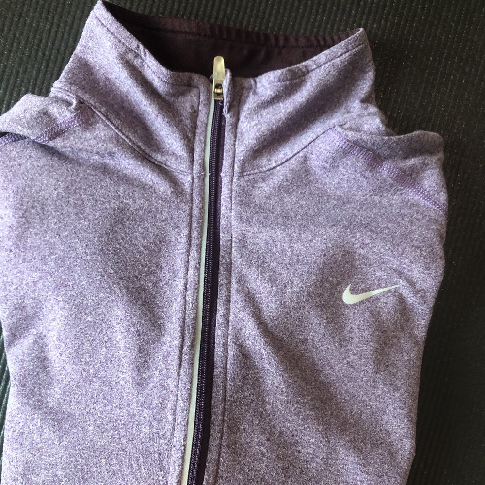 Nike 1/2 zip pullover